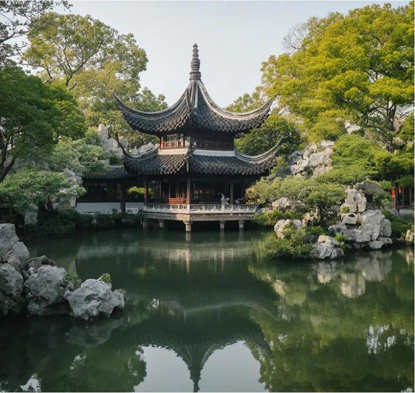 休宁县雪枫餐饮有限公司